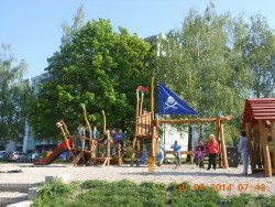 Zastávka na hřišti